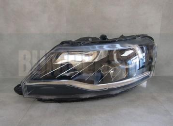 KOPLAMP SKODA RAPID FACELIFT XENON 17-19 LH 5JB941015C LINKS beschikbaar voor biedingen