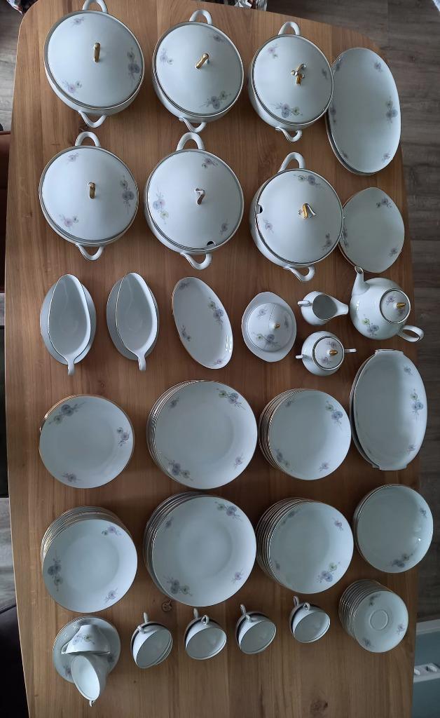 Groot vintage servies (merk Kahla), Antiek en Kunst, Antiek | Servies compleet, Ophalen