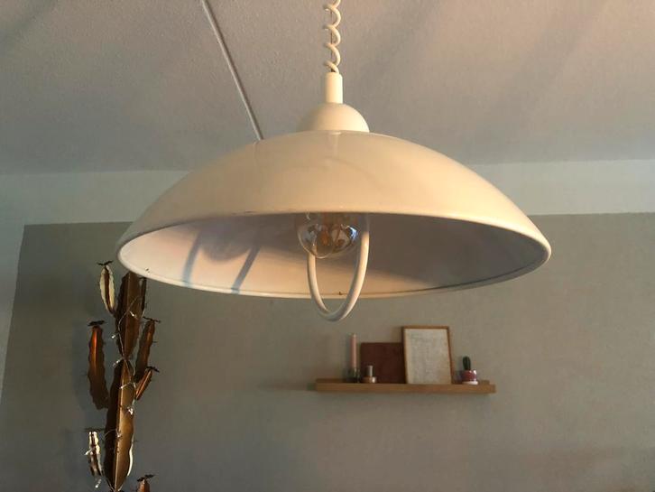 Vintage geëmailleerde trekkamp / pendellamp | jaren 70, Huis en Inrichting, Lampen | Hanglampen, Zo goed als nieuw, Minder dan 50 cm