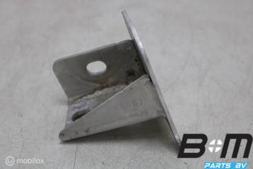 Adapter rechts Audi E-Tron 4KE806392 beschikbaar voor biedingen