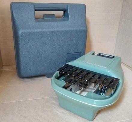 Originele Stenograaf Shorthand Court Reporter uit '70 jaren, Antiek en Kunst, Antiek | Kantoor en Zakelijk, Ophalen of Verzenden