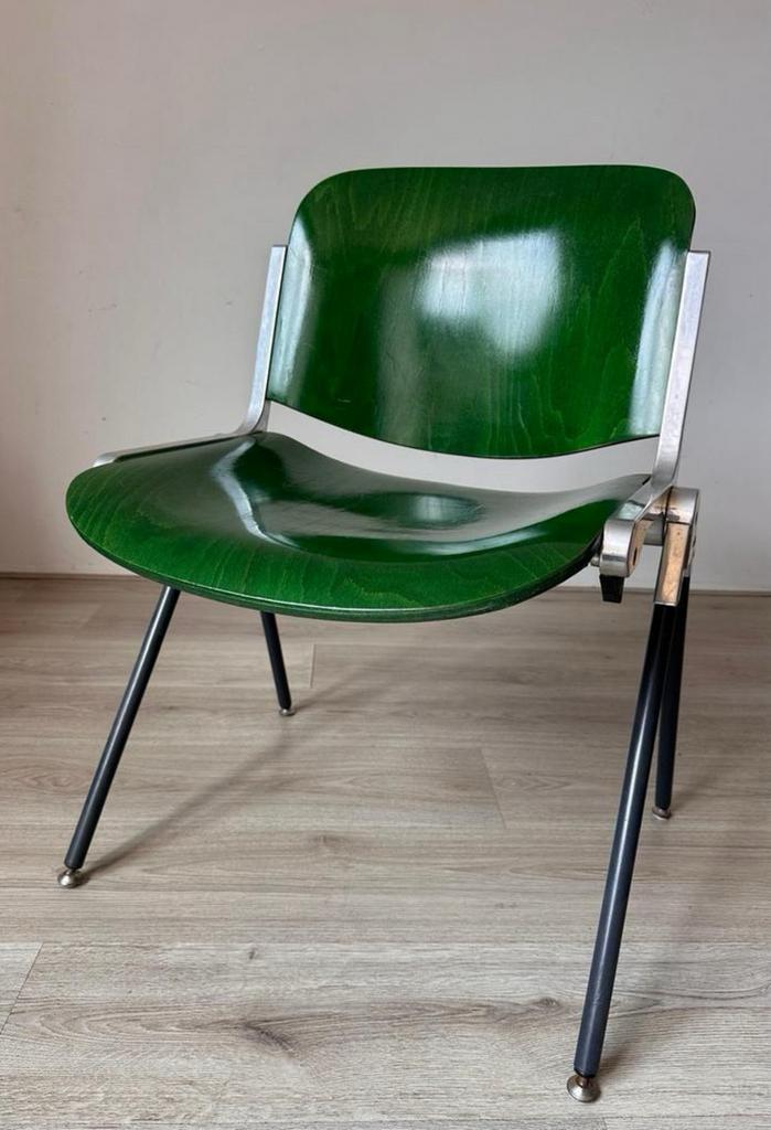 4x vintage Anonima Castelli chairs by Giancarlo Piretti, Huis en Inrichting, Stoelen, Zo goed als nieuw, Vier, Hout, Metaal, Overige kleuren