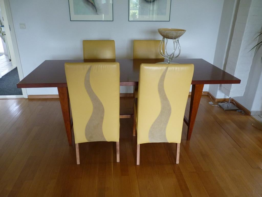 Eethoek met 4 stoelen, Ophalen