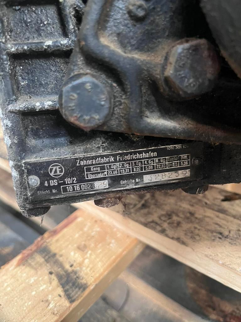 Versnellingsbak mercedes camper 4 DS-10/2 ex:OM615, Ophalen, Gebruikt