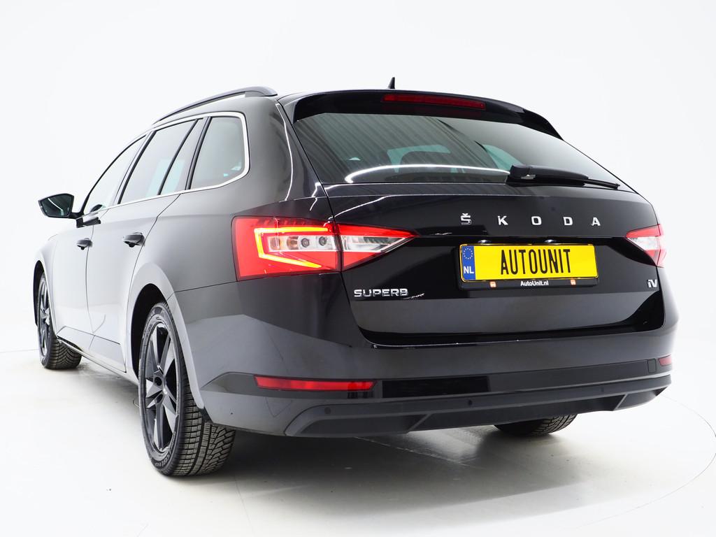 Skoda Superb Combi 1.4 TSI iV 218PK Style | Trekhaak | Adapt, Auto's, Skoda, Stof, Gebruikt, 4 cilinders, Zwart