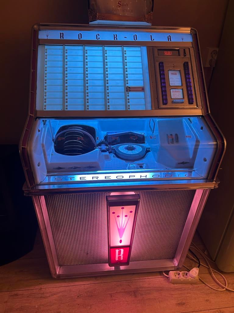 Rock Ola Princess Jukebox uit 1963 - Zeer goed onderhouden, Verzamelen, Automaten | Jukeboxen, Rock Ola, Zo goed als nieuw, 1960 tot 1970