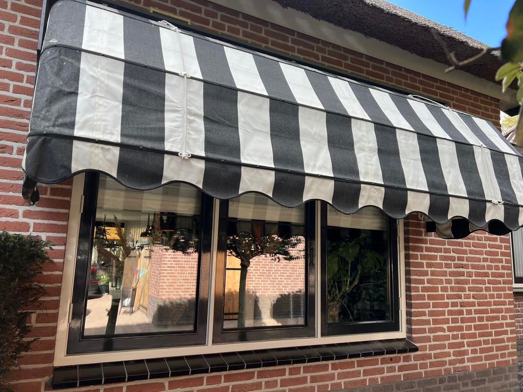 Raamkozijn, Doe-het-zelf en Verbouw, Kozijnen en Schuifpuien, Ophalen, Raamkozijn, Zo goed als nieuw, 150 tot 225 cm