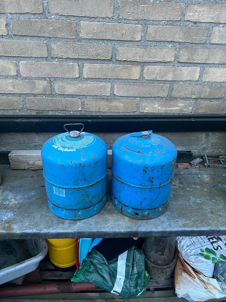 Twee Campingaz gasflessen, Ophalen of Verzenden, Gebruikt