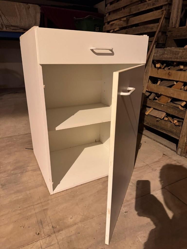 Keukenblok 1, Ophalen, Gebruikt, Wit, 150 tot 200 cm