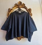 Completo club zwart katoenen kort heel wijd shirtje, Completo, Zwart, Zo goed als nieuw, Shirt of Top