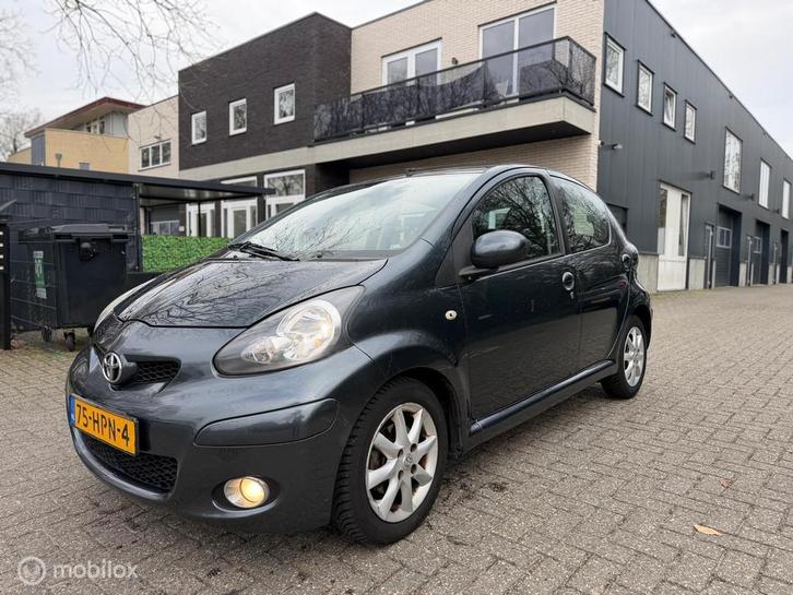 Toyota Aygo 1.0-12V Comfort/2e Eigenaar/5Deurs/Lm Velgen/Apk, Auto's, Toyota, Bedrijf, Aygo, ABS, Airbags, Airconditioning, Alarm