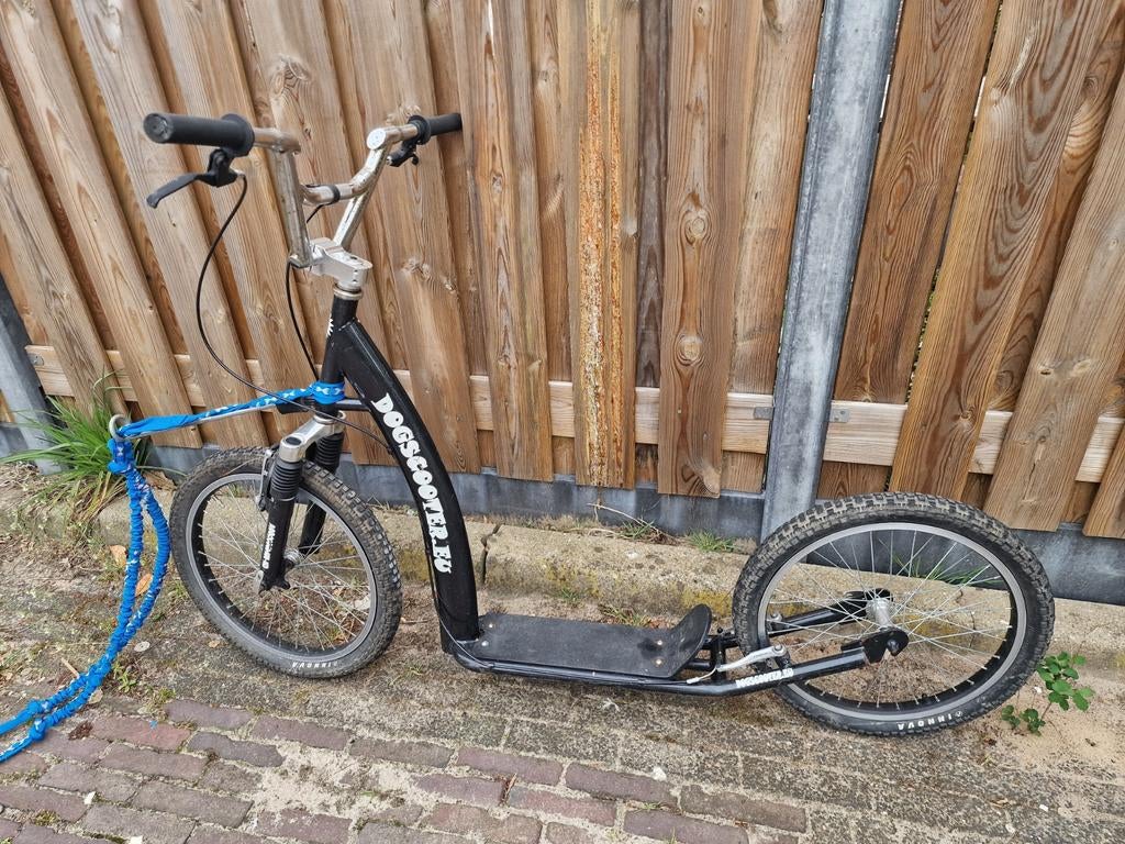 Kickbike mushing Dogscooter eu Step – duo-bungee & geleider, Ophalen, Gebruikt