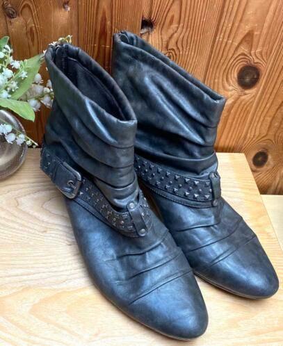Enkel laarzen maat 43, Kleding | Dames, Schoenen, Zo goed als nieuw, Lage of Enkellaarzen, Grijs, Ophalen of Verzenden