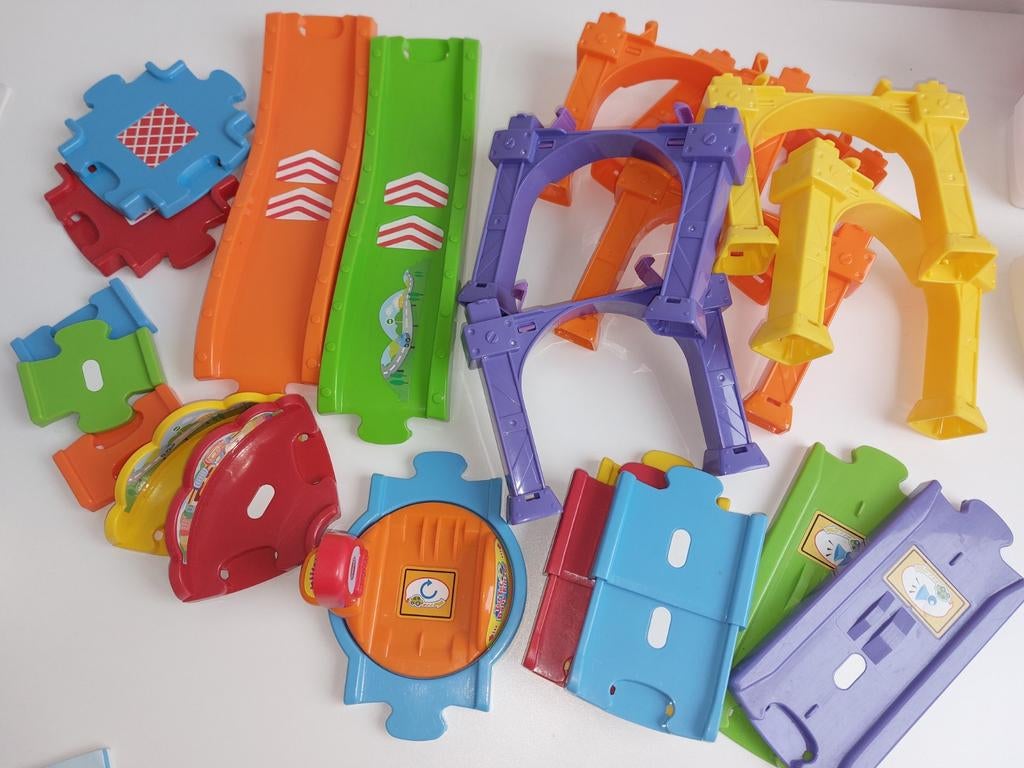 Toet auto's wegdelen, Kinderen en Baby's, Speelgoed | Vtech, Ophalen of Verzenden, Zo goed als nieuw, 4 tot 6 jaar