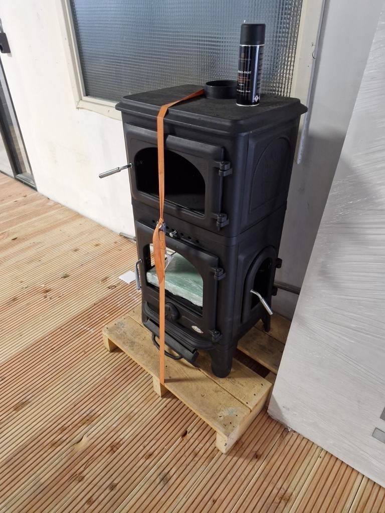 Nieuw! 12 kw gietijzeren houtkachel met oven., Ophalen, Nieuw, Hout, Houtkachel