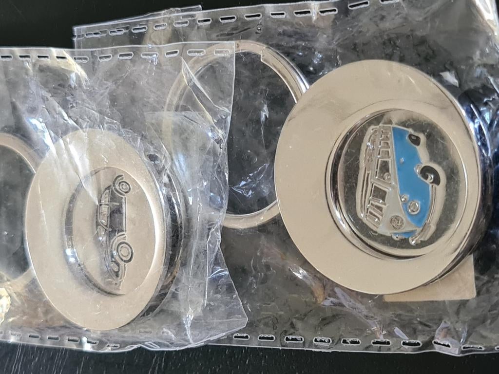 VW Sleutelhangers - Volkswagen Kever & Busje, Ophalen of Verzenden
