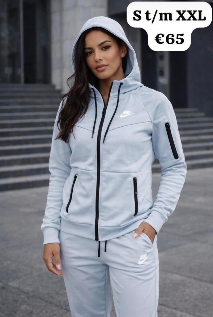 Nike Tech Fleece trainingspak, Maat 38/40 (M), Overige kleuren, Ophalen of Verzenden, Fitness of Aerobics