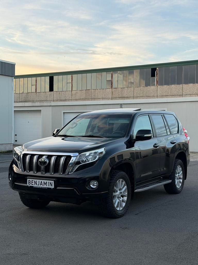 Toyota Land Cruiser 4.0 V6 360* Camera-Leder-Schuifdak-Xenon, Auto's, Toyota, Particulier, Te koop, Landcruiser, 4x4, ABS, Achteruitrijcamera