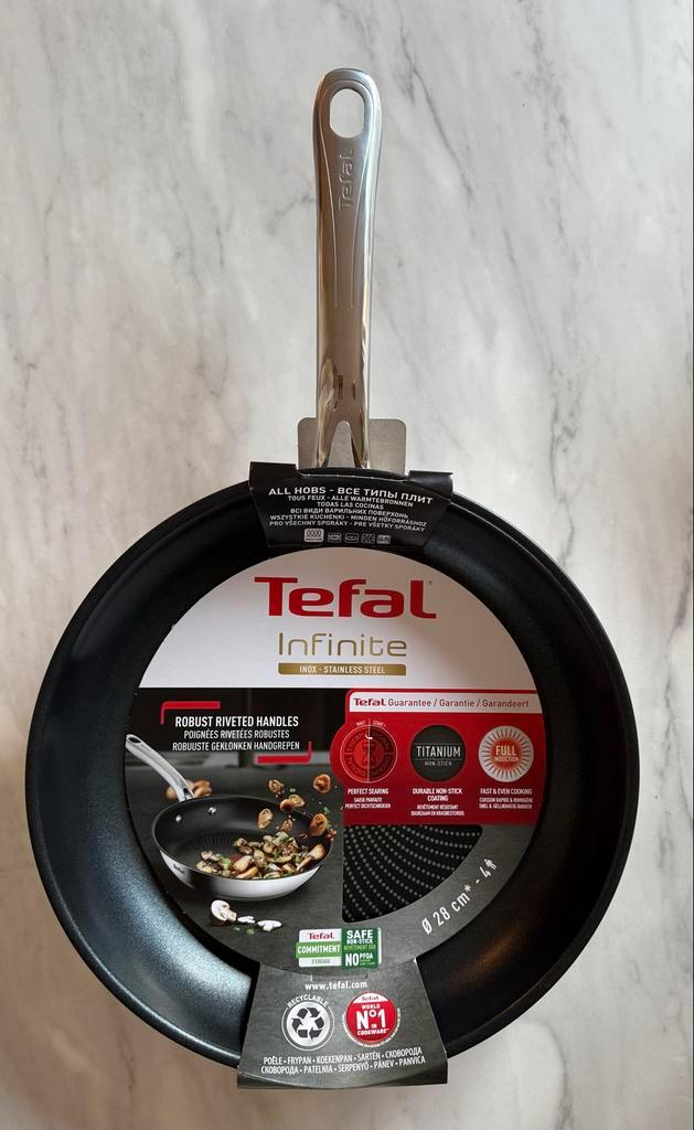 Nieuwe Tefal infinite koekenpan 28cm, Huis en Inrichting, Keuken | Potten en Pannen, Nieuw, Koekenpan of Braadpan, Ophalen of Verzenden