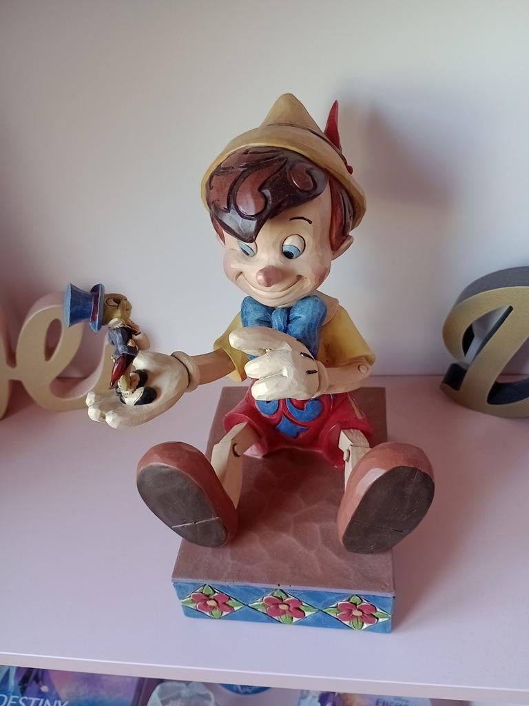 Disney traditions Pinokkio 75 anniversiry, Verzamelen, Ophalen of Verzenden, Zo goed als nieuw, Beeldje of Figuurtje