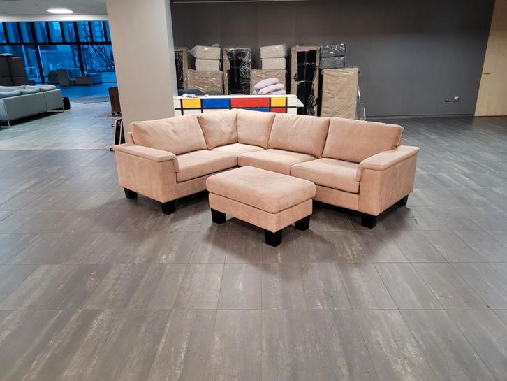 ✅️️️️️️ GEREINIGD zandkleurige suede hoekbank 272x202 BEZORG, Huis en Inrichting, Banken | Bankstellen, Zo goed als nieuw, Hoekbank