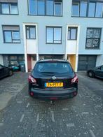 Nissan Qashqai 1.6 2WD 2011 Zwart, 662 kg, Stof, 4 cilinders, Zwart