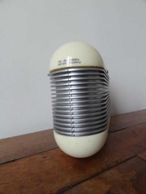 Transistor radio FM AM, ook op stroom, of adaptor 4,5 V, Verzenden, Gebruikt, Transistorradio