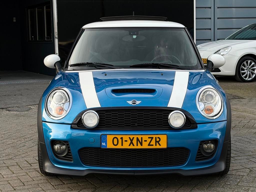 Mini Mini 1.6 Cooper S Chili AUTOMAAT PANO/LEDER/NAVI/CRUISE, Auto's, Mini, Gebruikt, Zwart, 4 cilinders, Cooper S