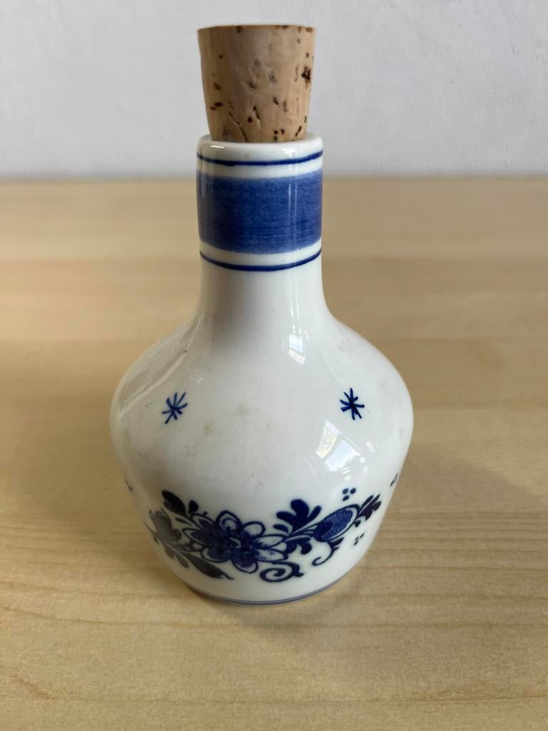 Delfts Blauw porseleinen Boldoot parfum flesje met kurk, Verzamelen, Ophalen of Verzenden, Zo goed als nieuw, Parfumfles