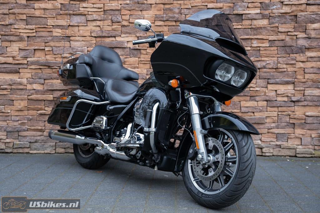 Harley-Davidson FLTRU Road Glide Ultra 103 (bj 2016), Motoren, Motoren | Harley-Davidson, 1690 cc, Info@harley-davidson.com, Bedrijf