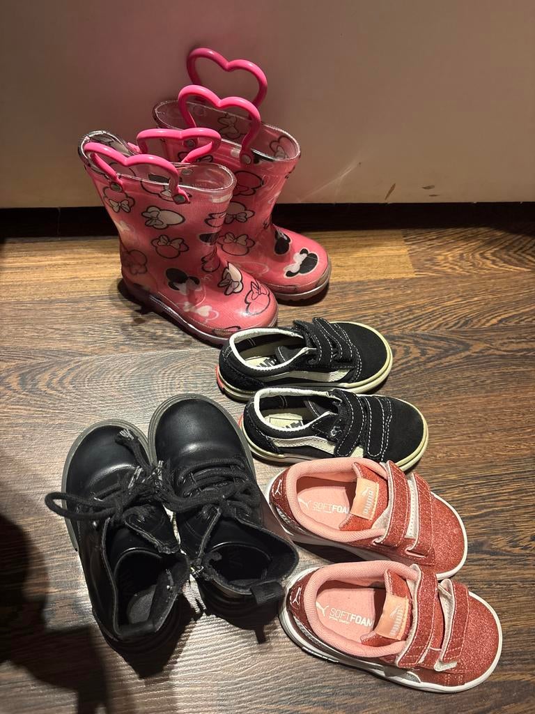 Verschillende kinderschoenen maat 22, Kinderen en Baby's, Kinderkleding | Schoenen en Sokken, Ophalen of Verzenden, Gebruikt, Meisje