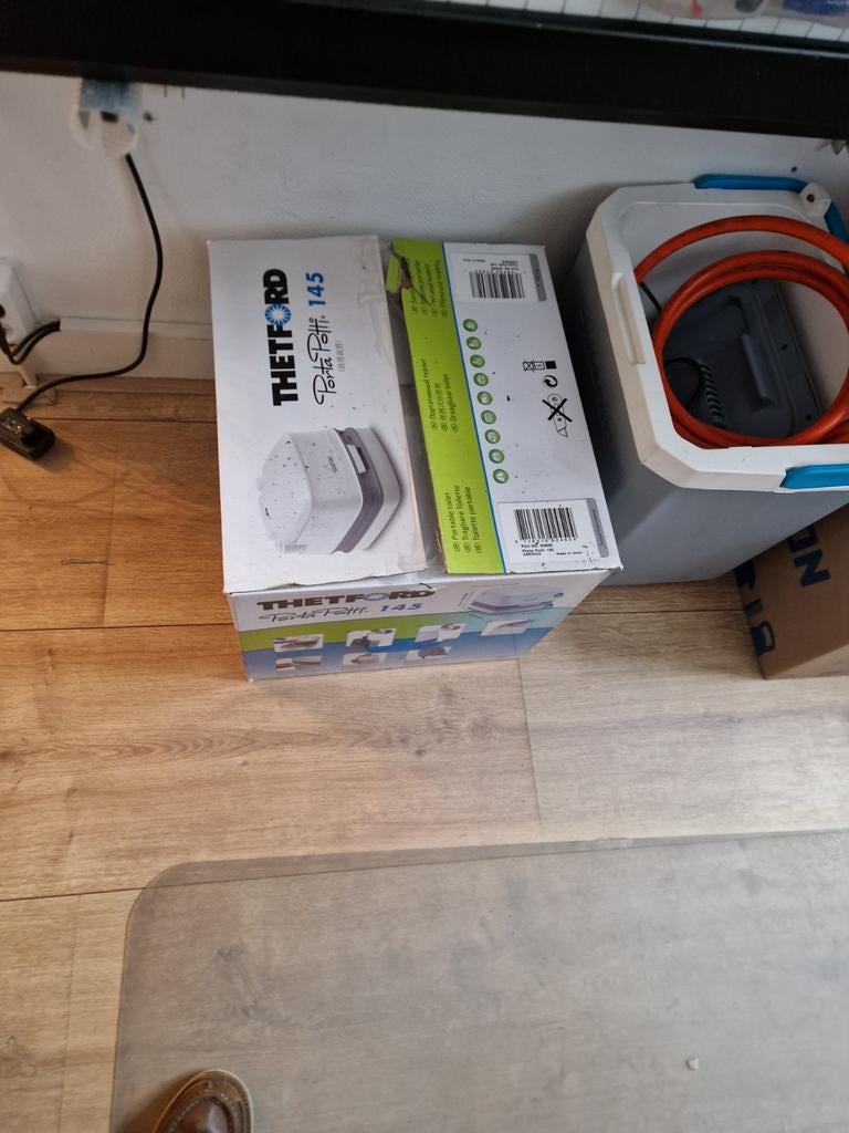 Thetford Porta Potti 145 Draagbaar Toilet, Ophalen, Zo goed als nieuw