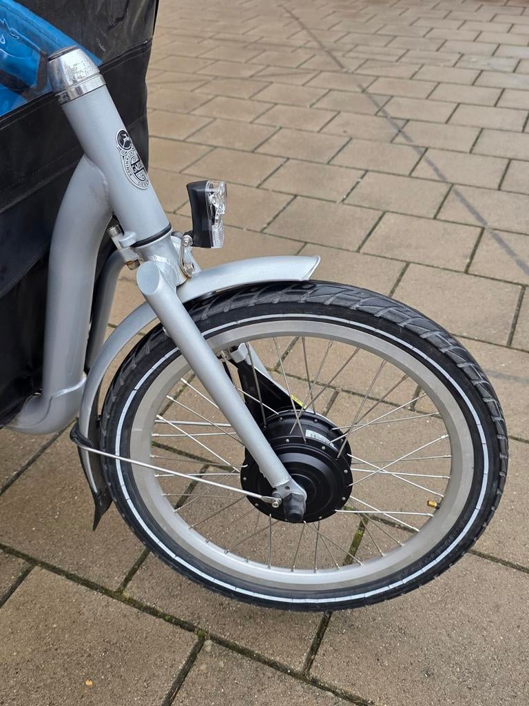 Elektrische Gazelle Cabby bakfiets met huif, Fietsen en Brommers, Fietsen | Bakfietsen, Ophalen of Verzenden, Gazelle, Info@gazelle.nl