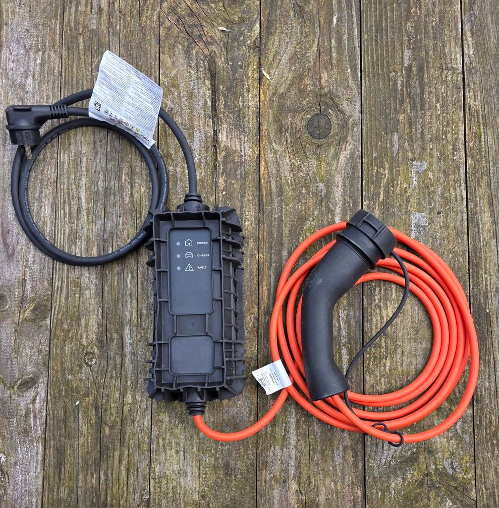 Aptiv Type 2 (10A) laadkabel voor EV, Auto diversen, Laadpalen, Ophalen of Verzenden, Zo goed als nieuw, Laadkabel