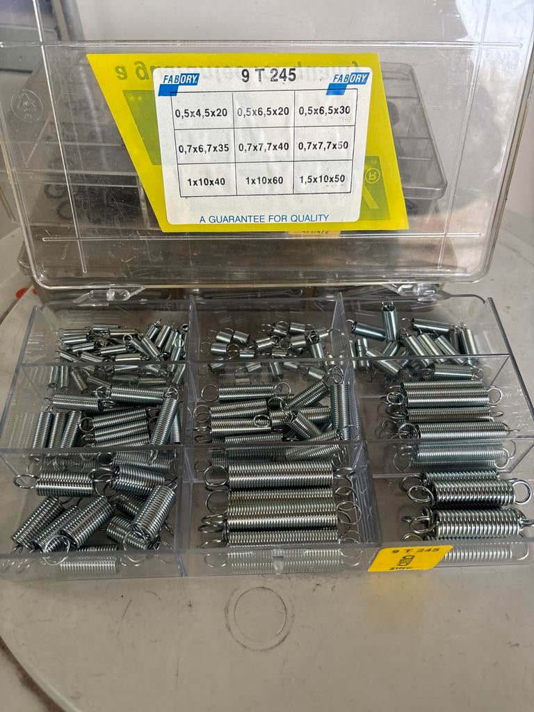 Factory div rubbers trekveren spiltpennen en nog veel meer, Doe-het-zelf en Verbouw, Ophalen, Nieuw, Minder dan 50 mm, Overige typen