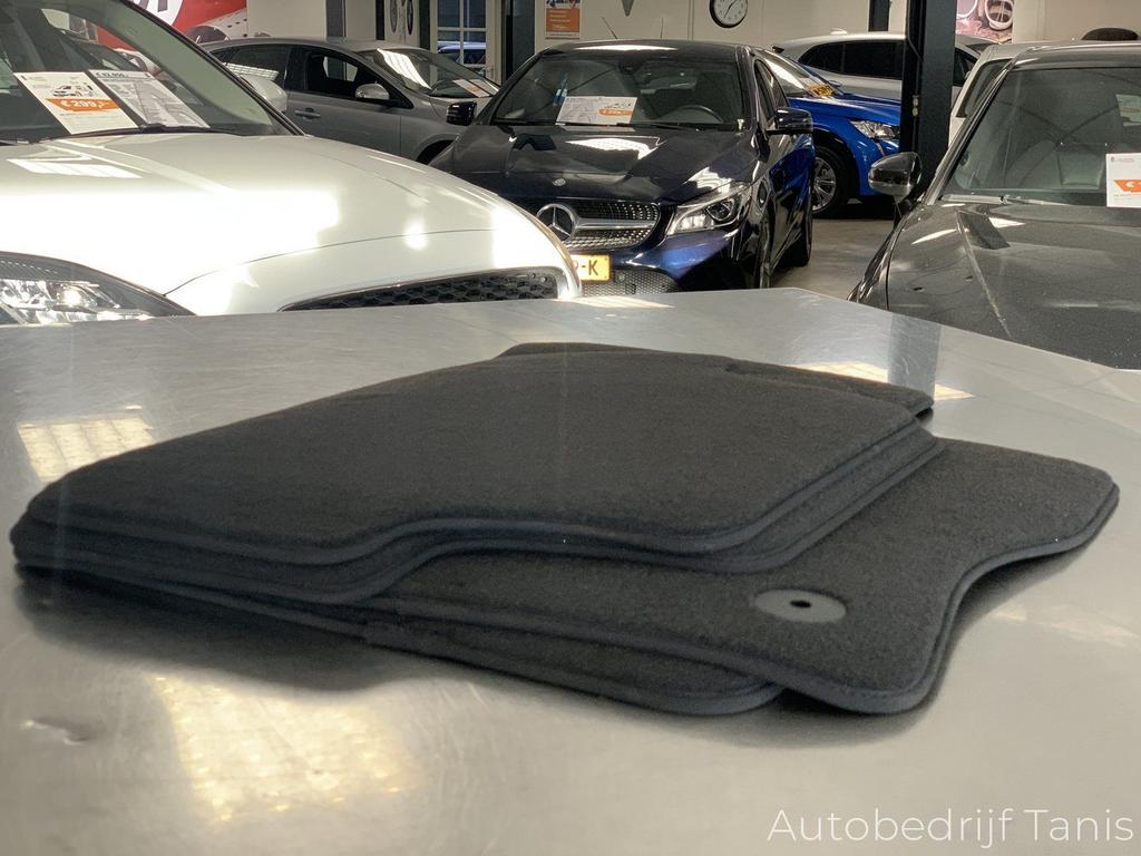 Mattenset Volkswagen Passat 2007 t/m 2014, -, -, Nieuw, Ophalen of Verzenden