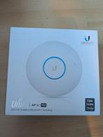 Unifi AP AC Pro WiFi Access Point met doos, Ophalen of Verzenden, Zo goed als nieuw, Ubiquiti