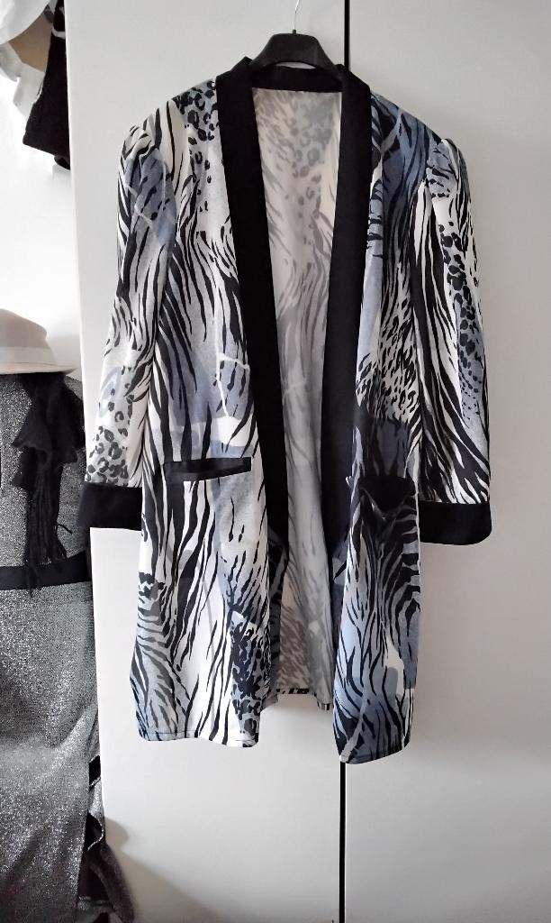 Stijlvol Openvallend Jasje Dames Zebra Design Maat XL nieuw, Ophalen, Nieuw, Maat 46/48 (XL) of groter, Zwart