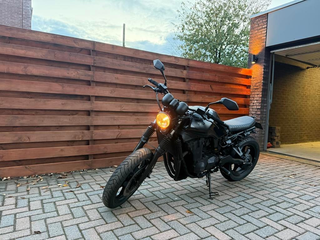 Suzuki GSX 1100 G 1992, Motoren, Motoren | Suzuki, Cardan-aandrijving, 4 cilinders, Motorrijbewijs A, Gebruikt