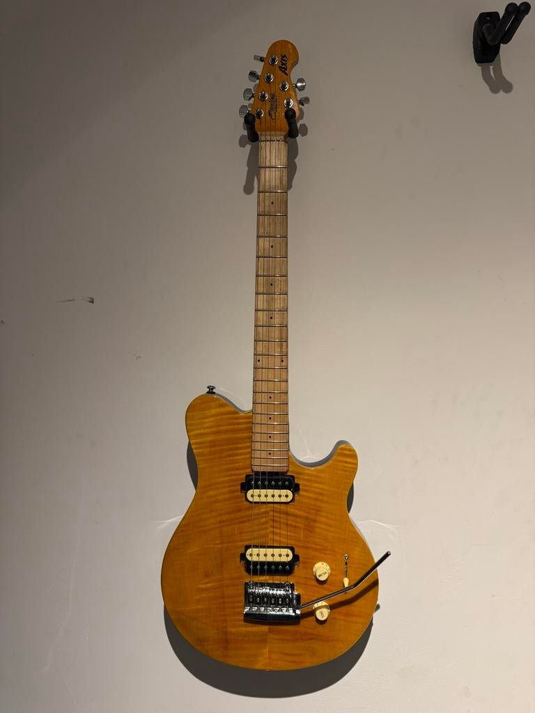 Sterling by Music Man Axis, Muziek en Instrumenten, Ophalen, Zo goed als nieuw, Solid body, Overige merken