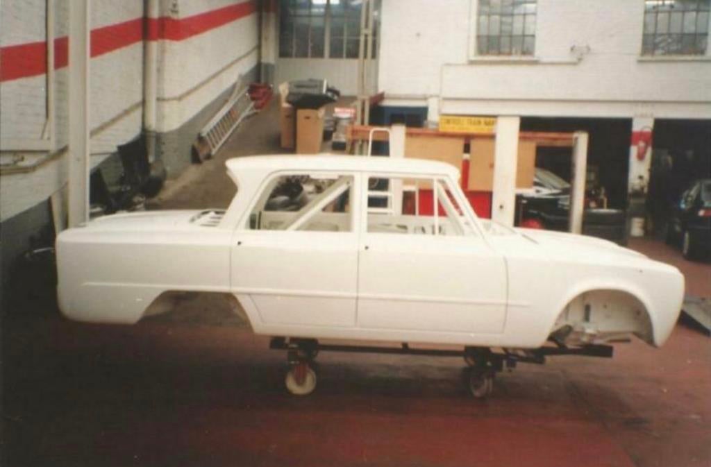 OMP bolt-in rolkooi Alfa Romeo Giulia Super 105, Ophalen, Voor, Alfa Romeo, Bumper