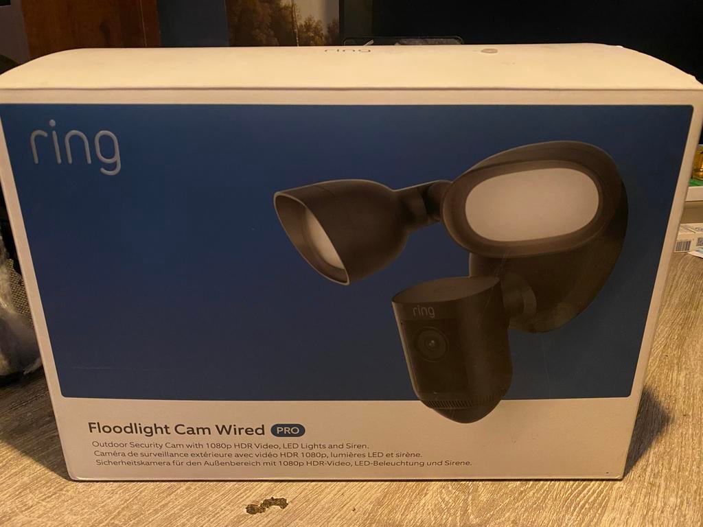 Ring Floodlight Cam Wired Pro - Buitenbeveiligingscamera, Ophalen of Verzenden, Nieuw, Buitencamera