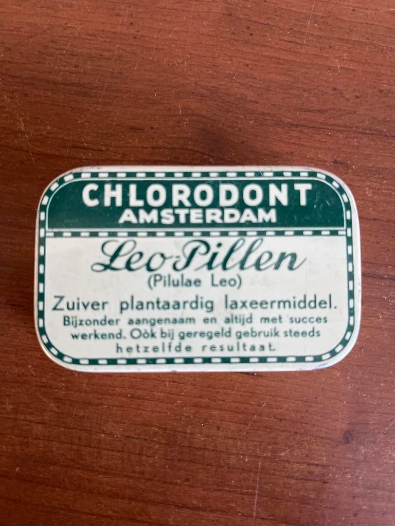 Oud blikje Chlorodont Leo Pillen Amsterdam, Ophalen of Verzenden, Gebruikt, Overige, Overige merken