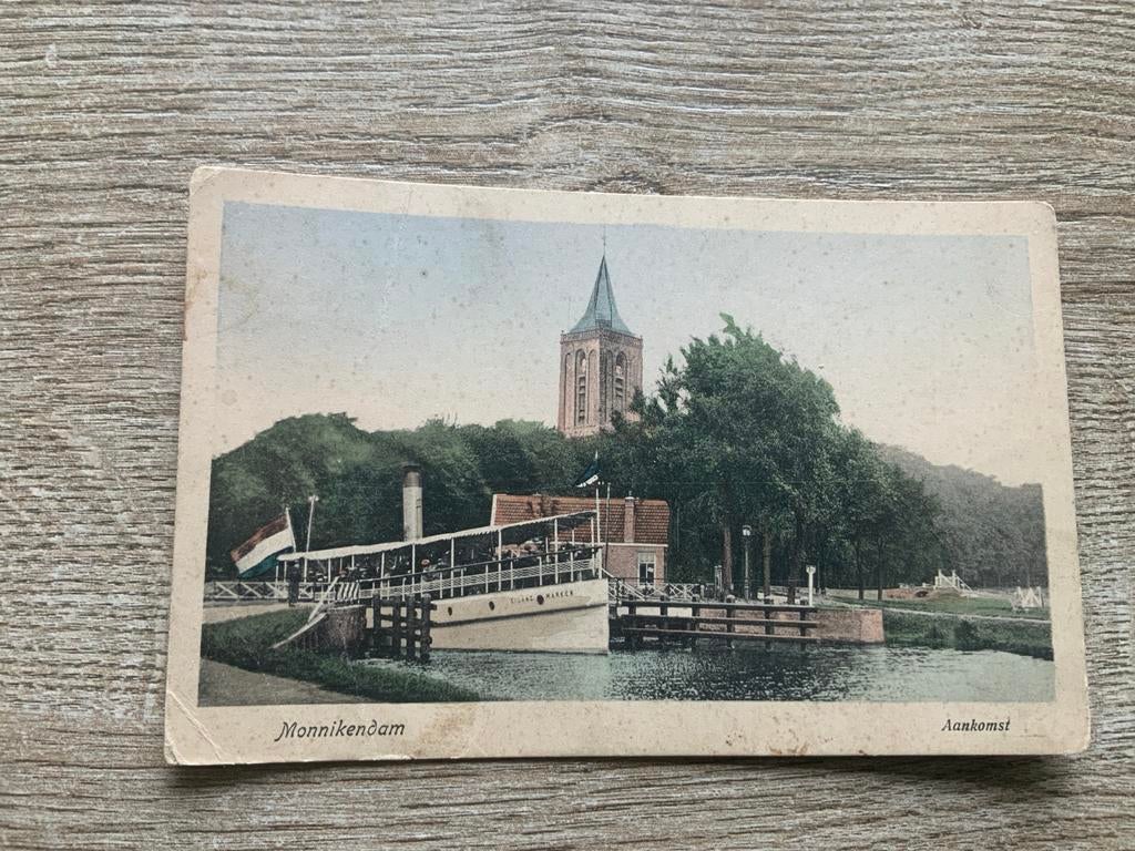Oude Ansichtkaart Monnickendam met boot., Ophalen of Verzenden, Voor 1920, Gelopen, Noord-Holland