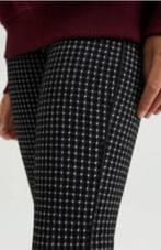 WE Fashion geruite flared broek zwart/wit 158/164, Broek, Meisje, Ophalen of Verzenden, Zo goed als nieuw