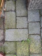 11m2 tegel, Ophalen, Zo goed als nieuw, Minder dan 10 m²