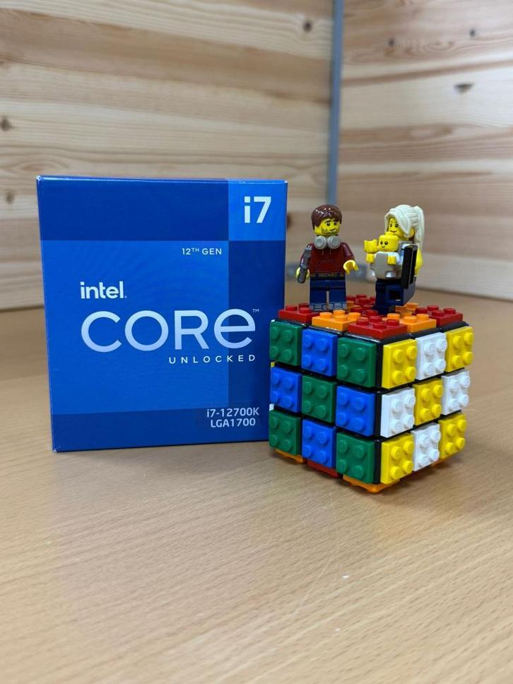 Intel Core i7-12700K Boxed Processor, Computers en Software, Processors, Zo goed als nieuw, 12-core, 4 Ghz of meer, Verzenden