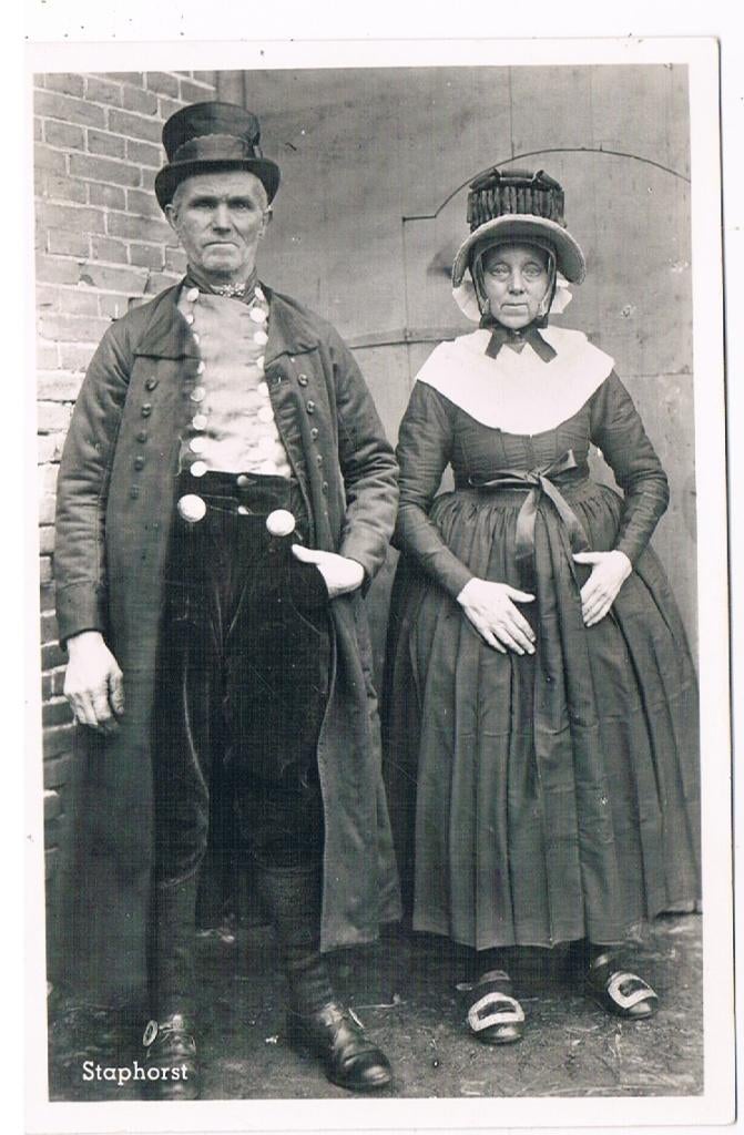 13 / STAPHORST : Klederdracht, Verzamelen, Verzenden, 1940 tot 1960, Ongelopen, Overijssel