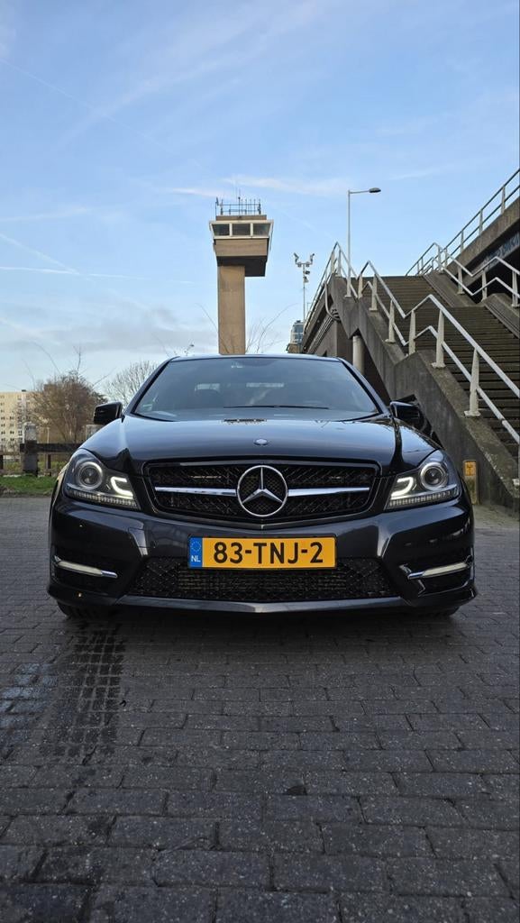 Mercedes-Benz C-Klasse 1.8 C180 CGI Sedan AUT 2012 Zwart, Auto's, Mercedes-Benz, Particulier, C-Klasse, Adaptieve lichten, Airbags