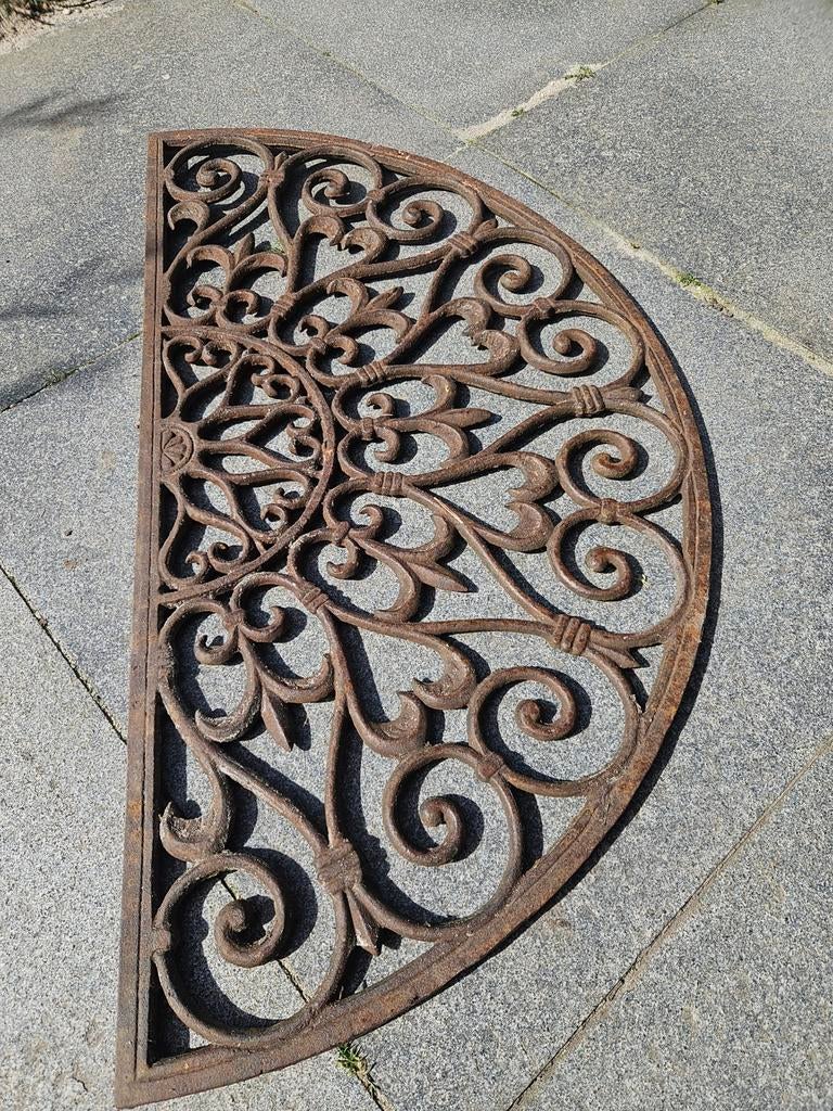 Gietijzeren halfronde deurmat, 70cm breed, Tuin en Terras, Deurmatten, Ophalen, Gietijzer